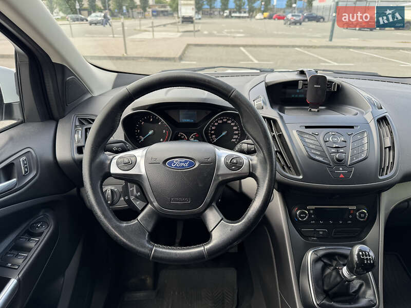 Внедорожник / Кроссовер Ford Kuga 2013 в Киеве
