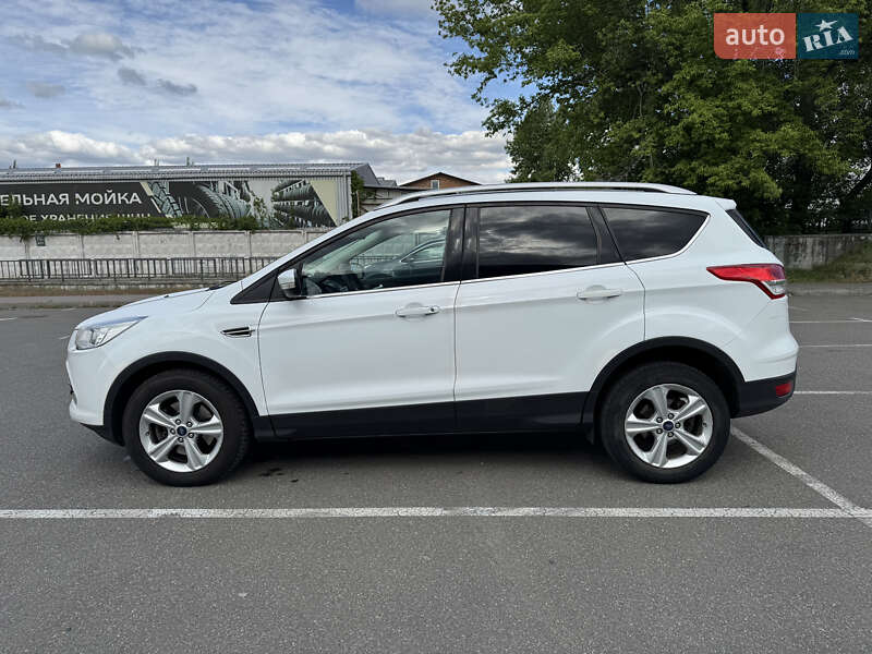 Внедорожник / Кроссовер Ford Kuga 2013 в Киеве