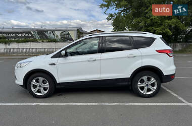 Внедорожник / Кроссовер Ford Kuga 2013 в 