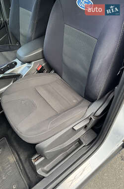 Внедорожник / Кроссовер Ford Kuga 2013 в 
