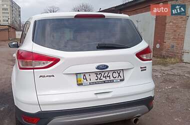 Внедорожник / Кроссовер Ford Kuga 2016 в Прилуках