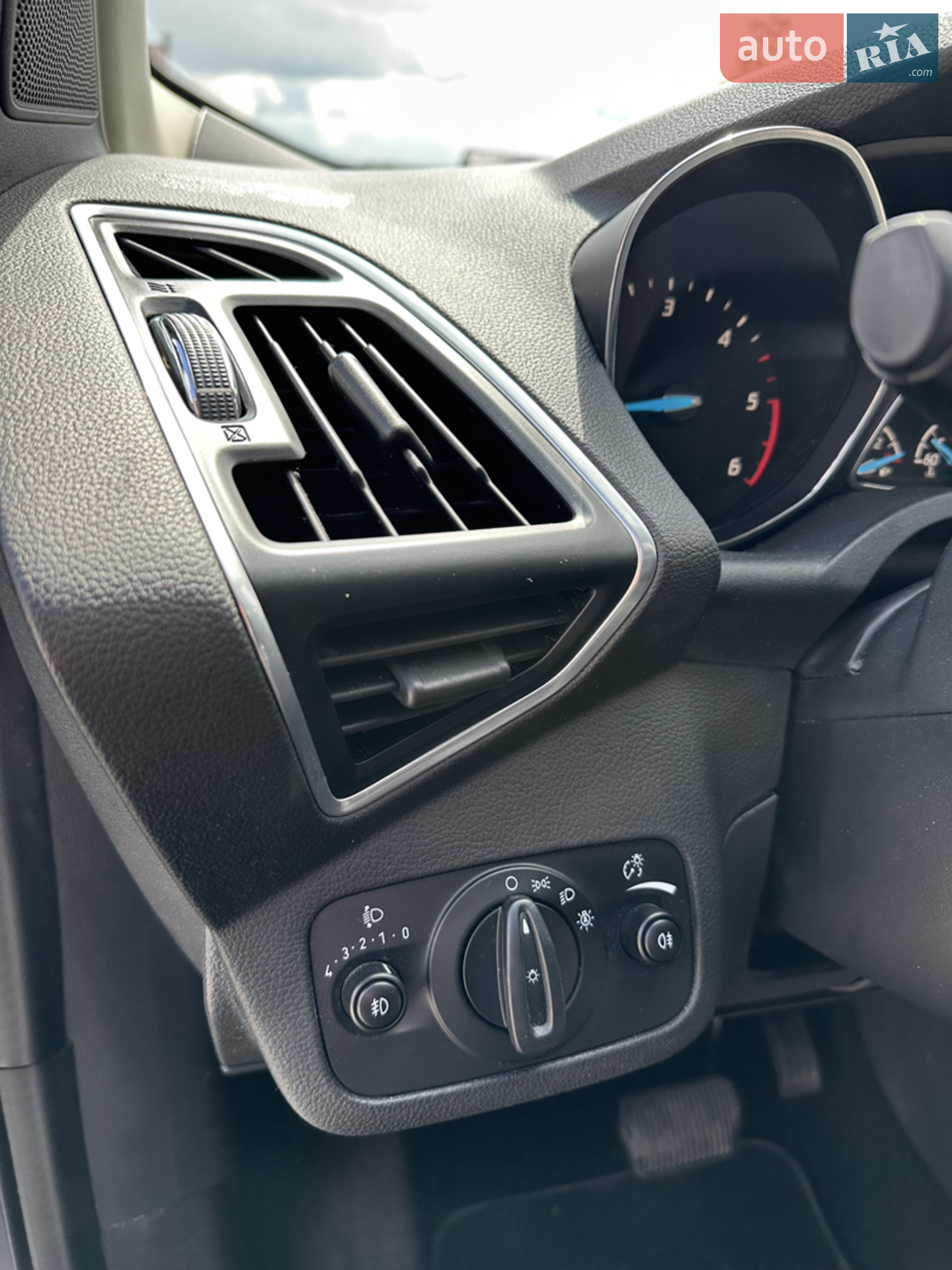 2014 Ford Kuga - мініатюра 16