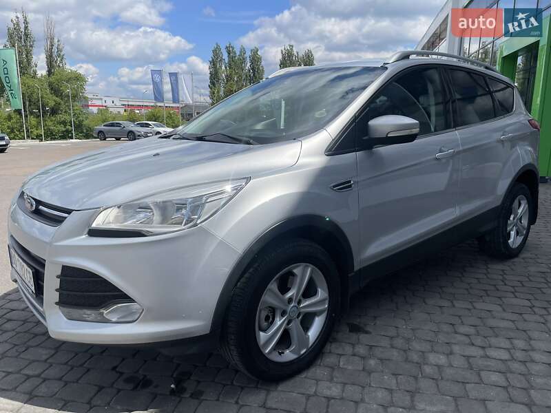 Позашляховик / Кросовер Ford Kuga 2013 в Тернополі