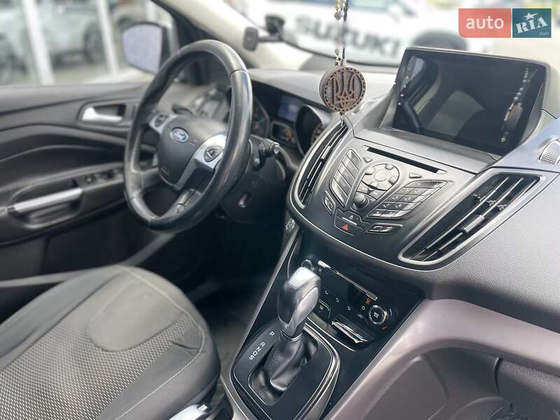 Позашляховик / Кросовер Ford Kuga 2013 в Тернополі