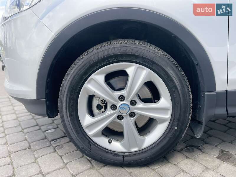 Позашляховик / Кросовер Ford Kuga 2013 в Тернополі