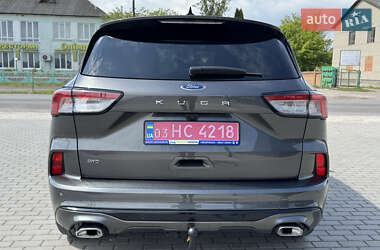 Внедорожник / Кроссовер Ford Kuga 2020 в 