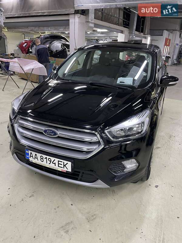 Ford Kuga 2019