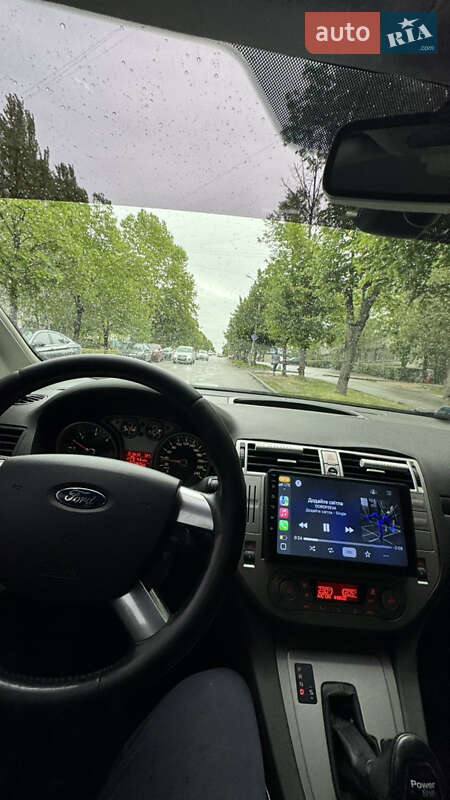 Внедорожник / Кроссовер Ford Kuga 2012 в Запорожье