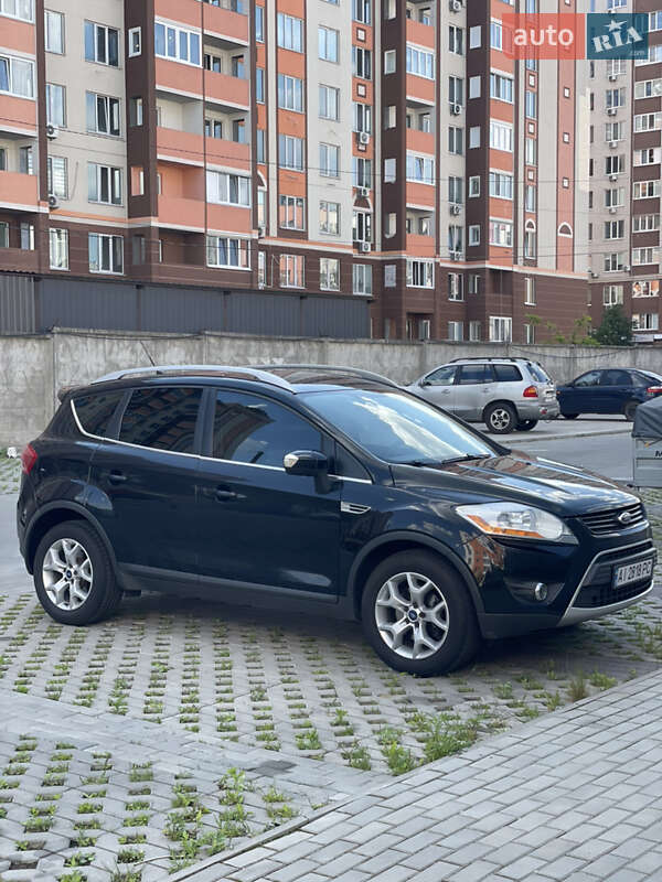 Внедорожник / Кроссовер Ford Kuga 2011 в Киеве