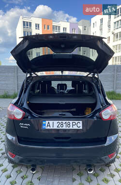 Внедорожник / Кроссовер Ford Kuga 2011 в 