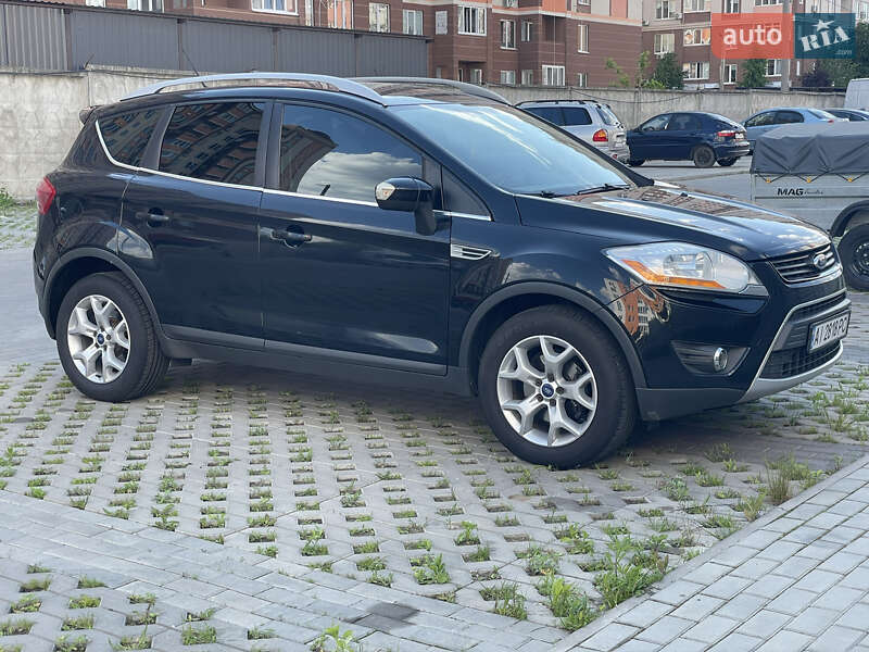 Внедорожник / Кроссовер Ford Kuga 2011 в Киеве