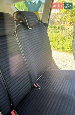 Внедорожник / Кроссовер Ford Kuga 2013 в 