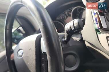 Внедорожник / Кроссовер Ford Kuga 2012 в 
