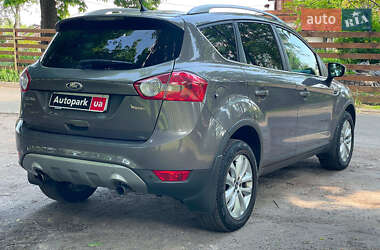 Позашляховик / Кросовер Ford Kuga 2012 в 