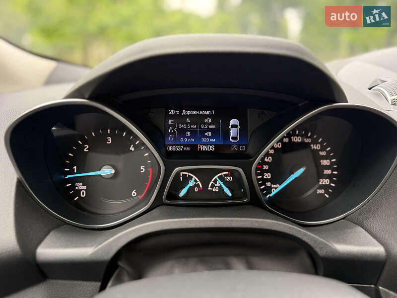 Внедорожник / Кроссовер Ford Kuga 2019 в Киеве