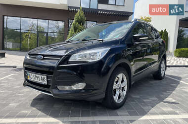 Внедорожник / Кроссовер Ford Kuga 2013 в 
