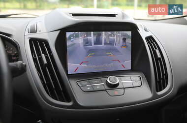 Внедорожник / Кроссовер Ford Kuga 2019 в 