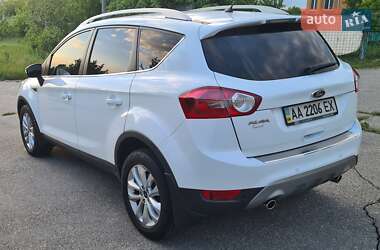 Внедорожник / Кроссовер Ford Kuga 2011 в 