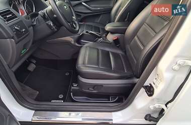 Внедорожник / Кроссовер Ford Kuga 2011 в 