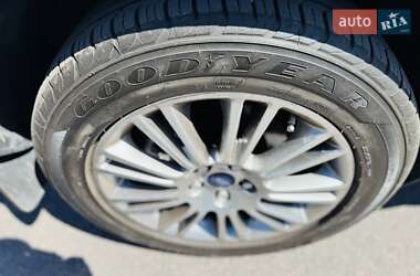 Внедорожник / Кроссовер Ford Kuga 2013 в 
