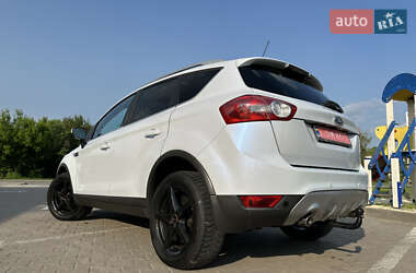 Внедорожник / Кроссовер Ford Kuga 2009 в 
