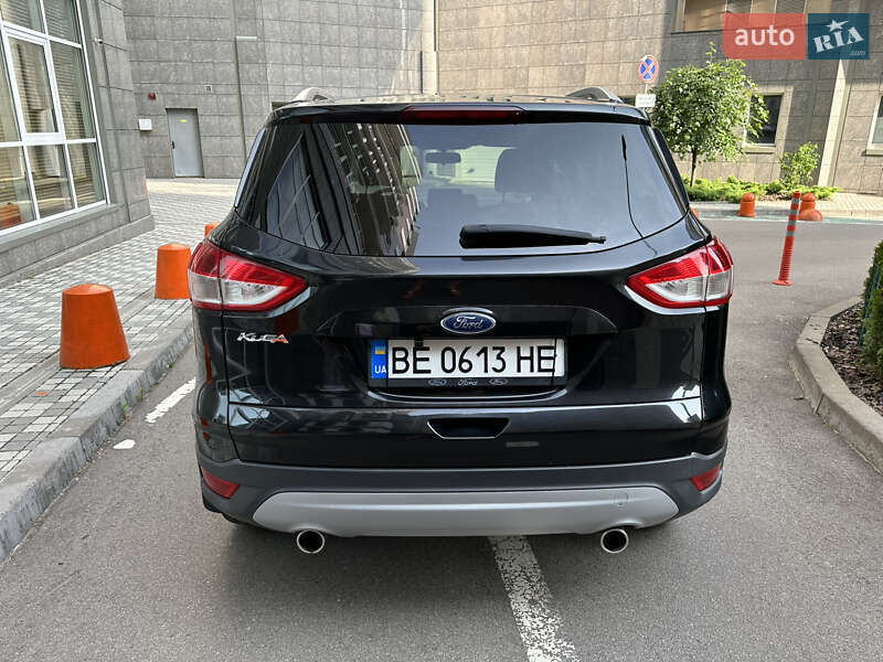 Внедорожник / Кроссовер Ford Kuga 2013 в Киеве