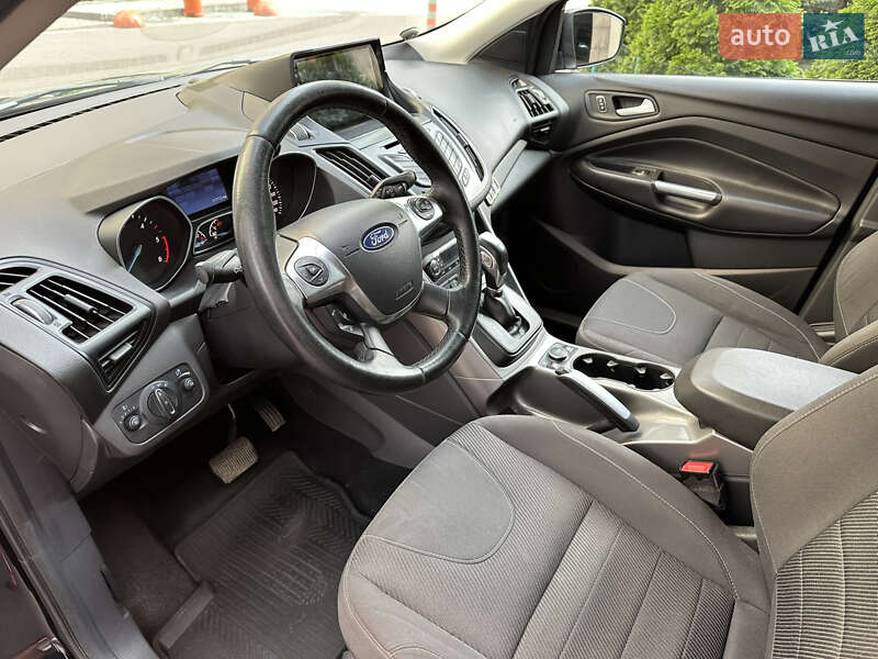 Внедорожник / Кроссовер Ford Kuga 2013 в Киеве