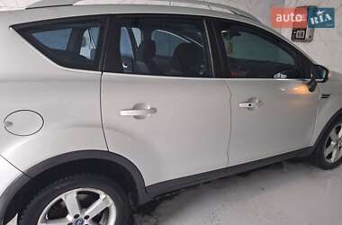 Внедорожник / Кроссовер Ford Kuga 2008 в 