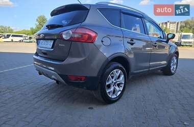 Внедорожник / Кроссовер Ford Kuga 2012 в 