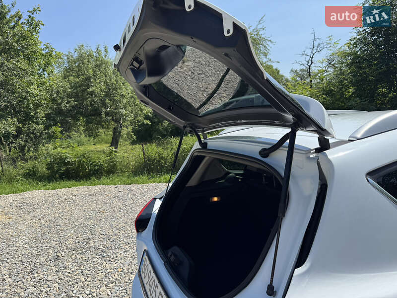 Внедорожник / Кроссовер Ford Kuga 2010 в Надворной