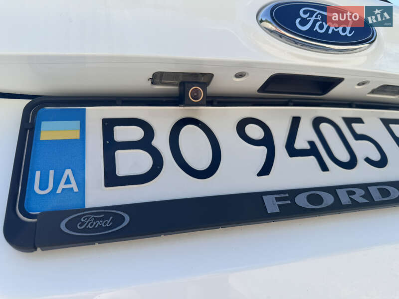 Внедорожник / Кроссовер Ford Kuga 2010 в Надворной