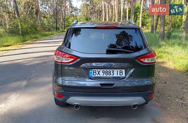 Внедорожник / Кроссовер Ford Kuga 2016 в 