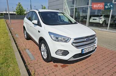 Внедорожник / Кроссовер Ford Kuga 2019 в Мукачево
