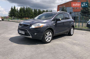 Внедорожник / Кроссовер Ford Kuga 2011 в 