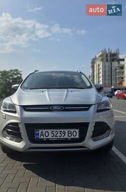 Внедорожник / Кроссовер Ford Kuga 2014 в Ужгороде