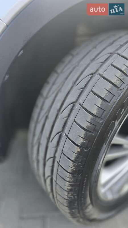 Позашляховик / Кросовер Ford Kuga 2014 в Ужгороді фото 7 Позашляховик / Кросовер Ford Kuga 2014 в Ужгороді