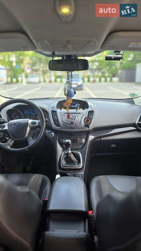 Позашляховик / Кросовер Ford Kuga 2014 в Ужгороді фото 14 Позашляховик / Кросовер Ford Kuga 2014 в Ужгороді