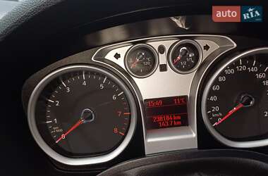 Внедорожник / Кроссовер Ford Kuga 2010 в 