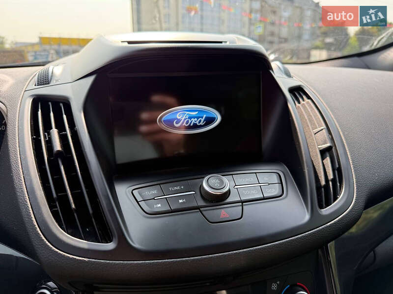 Внедорожник / Кроссовер Ford Kuga 2018 в Коломые