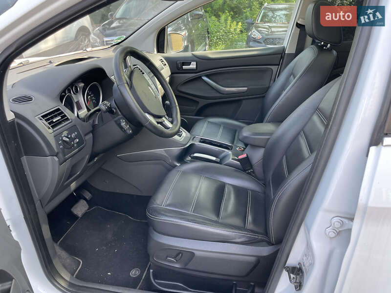 Внедорожник / Кроссовер Ford Kuga 2011 в Львове