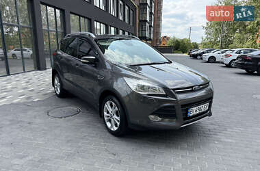 Внедорожник / Кроссовер Ford Kuga 2016 в 