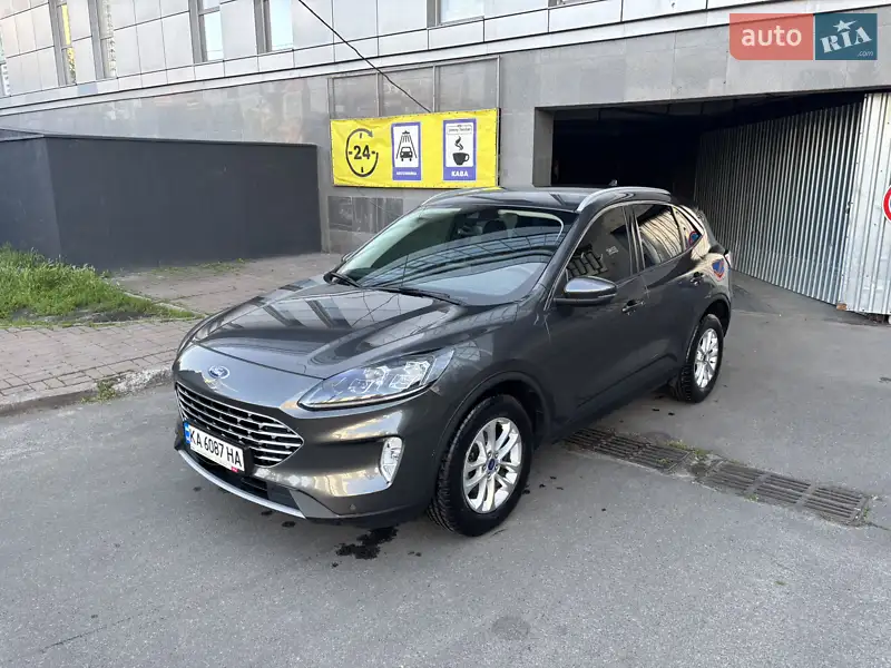Ford Kuga 2021