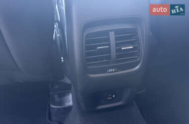 Внедорожник / Кроссовер Ford Kuga 2021 в Киеве