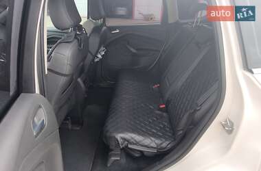 Внедорожник / Кроссовер Ford Kuga 2019 в 