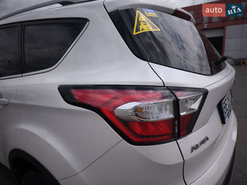 Внедорожник / Кроссовер Ford Kuga 2019 в Южноукраинске