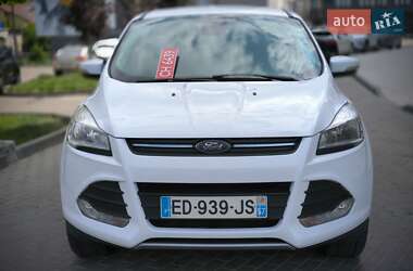 Внедорожник / Кроссовер Ford Kuga 2016 в Виннице