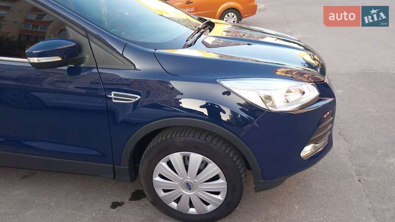 Внедорожник / Кроссовер Ford Kuga 2014 в Тернополе