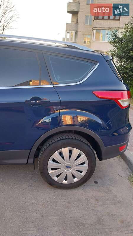 Внедорожник / Кроссовер Ford Kuga 2014 в Тернополе