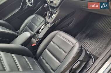 Внедорожник / Кроссовер Ford Kuga 2011 в 