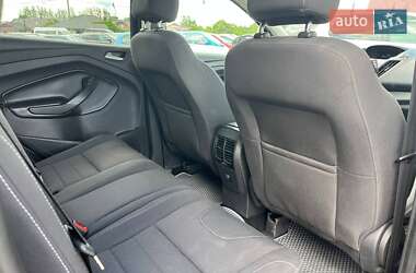 Внедорожник / Кроссовер Ford Kuga 2013 в 